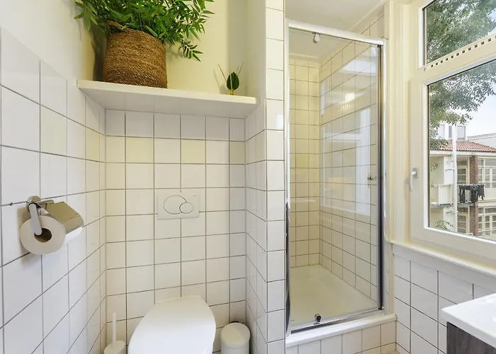 Adam's Apartamento *